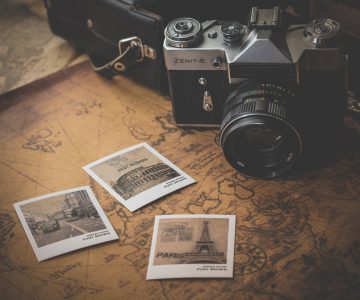 Travel photography enthusiasts 